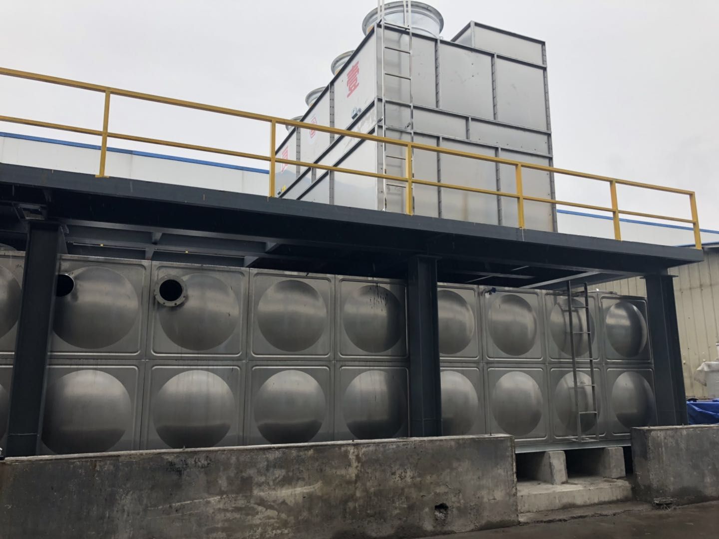 方形橫流式冷卻塔的優(yōu)點(diǎn)有哪些？方禹告訴您